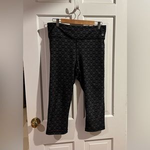 Vineyard Vines athletic leggings size L